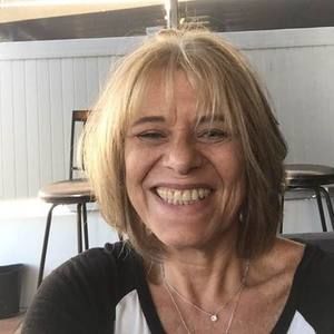 Meet your Posher, Pamela